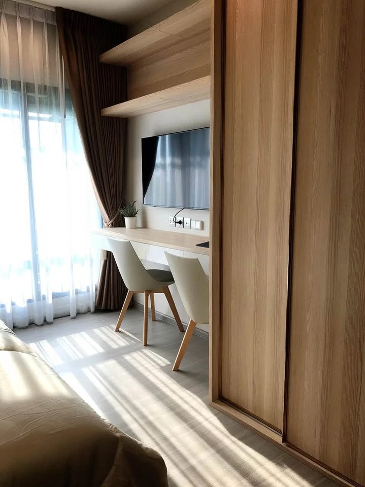For rent: Life Sukhumvit 62, studio room, fully furnished, built-in, complete with all functions, lush garden view, hurry and reserve now!