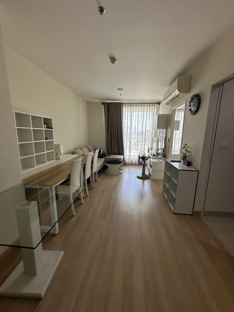 For rent: Life Add Lat Phrao 18, 11th floor, fully furnished, book now, hurry!