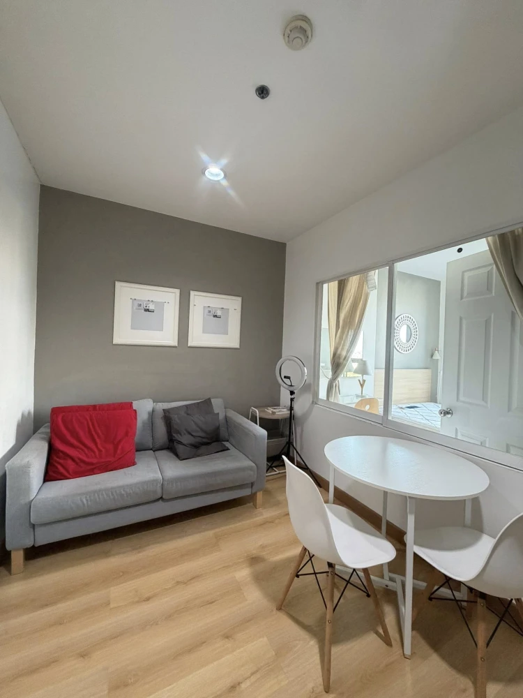 For rent Life @ Ratchada-Sutthisan, 6th floor, beautiful room, nice decoration. Plus a complete set of electrical appliances