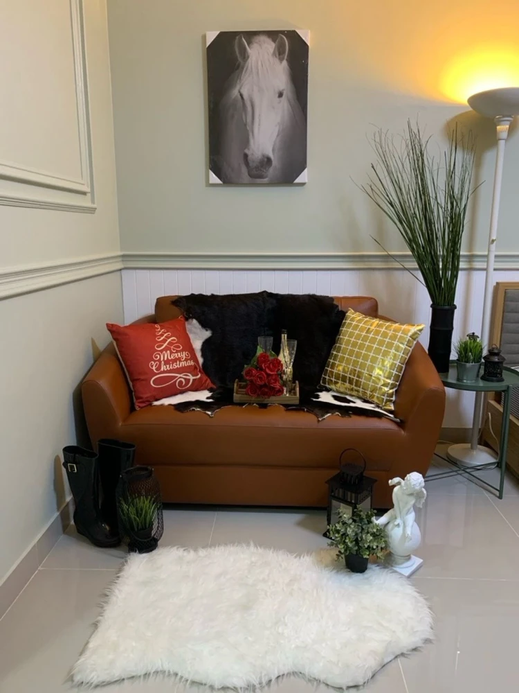 For rent: I-House Laguna Garden RCA, a lovely room, fully furnished, ready to move in. Reserve now!