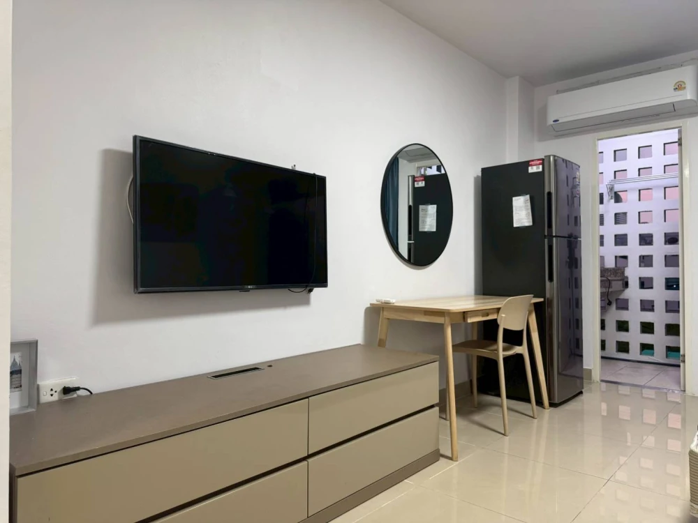 For rent: I-House Rama 9-Ekkamai, ready to move in, fully furnished, affordable price, book now, don't miss out++