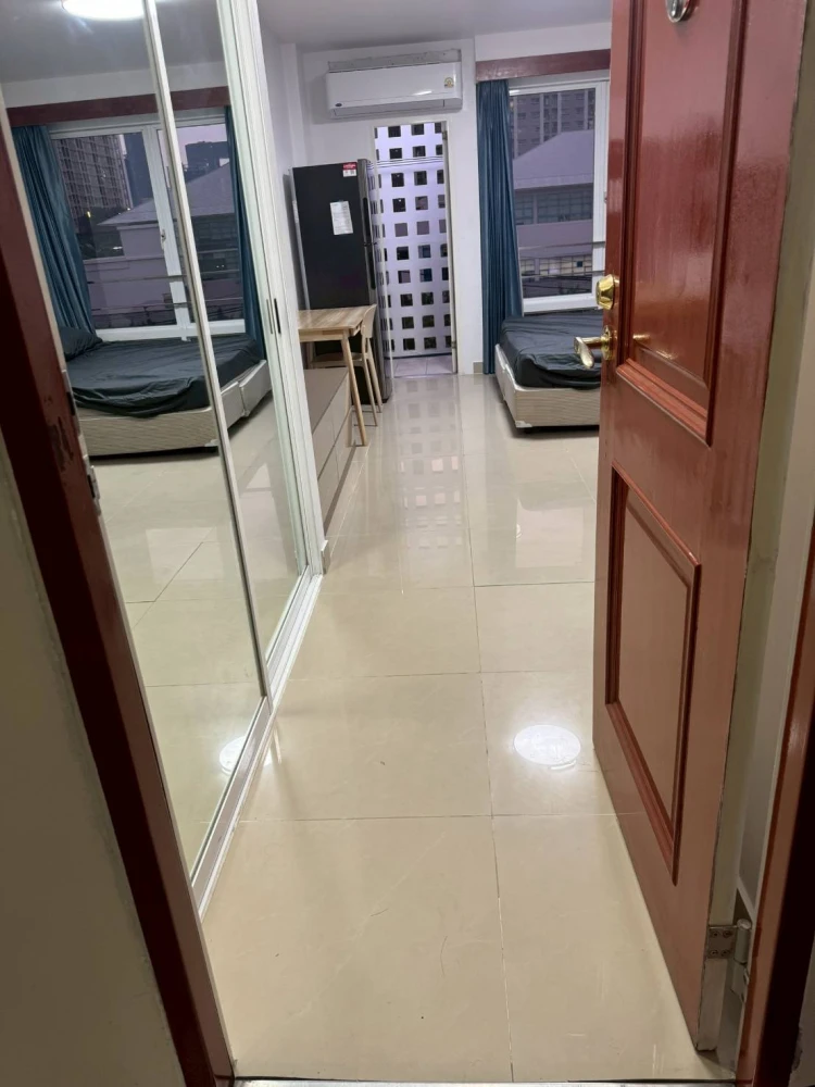 For rent: I-House Rama 9-Ekkamai, ready to move in, fully furnished, affordable price, book now, don't miss out++