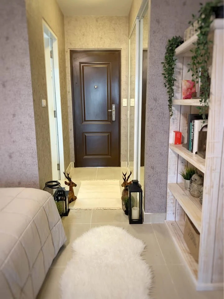 For rent, I-House Laguna Garden RCA, Studio room, beautiful open view, stylishly decorated, wallpapered throughout the room, don't miss it.