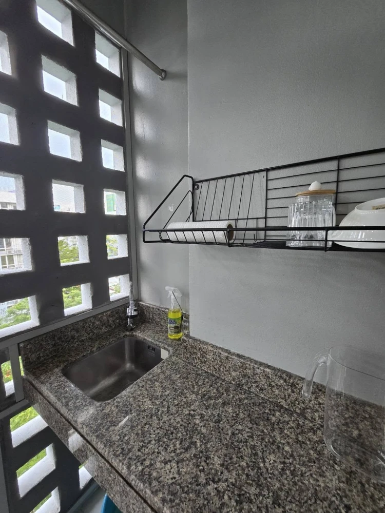 For rent: I-House Laguna Garden RCA, studio room, 7th floor, fully furnished, move in now!