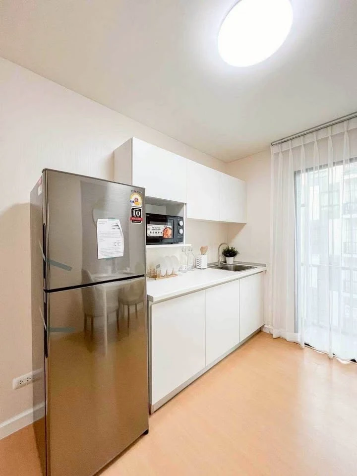For rent!! I Condo Sukhumvit 105, 6th floor, Building A3. Beautiful unit, ready to move in. Conveniently located. Don't miss it!!