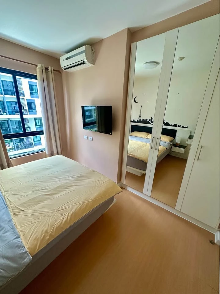 Condo for rent, I Condo Sukhumvit 105, garden view, 5th floor, near the parking building, separate rooms, very worth booking.