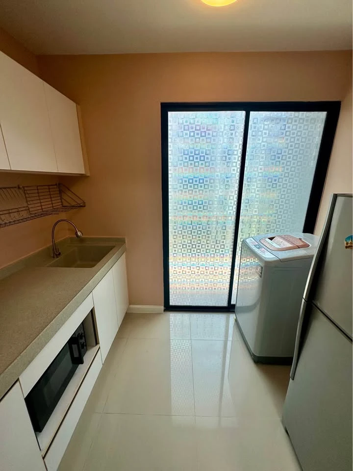 Condo for rent, I Condo Sukhumvit 105, garden view, 5th floor, near the parking building, separate rooms, very worth booking.