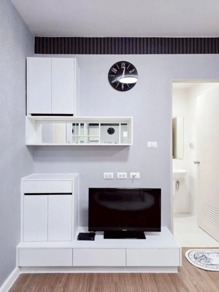 For rent: iCondo Sukhumvit 105. Spacious room with plenty of space, beautifully decorated with high-quality furnishings. Book now!