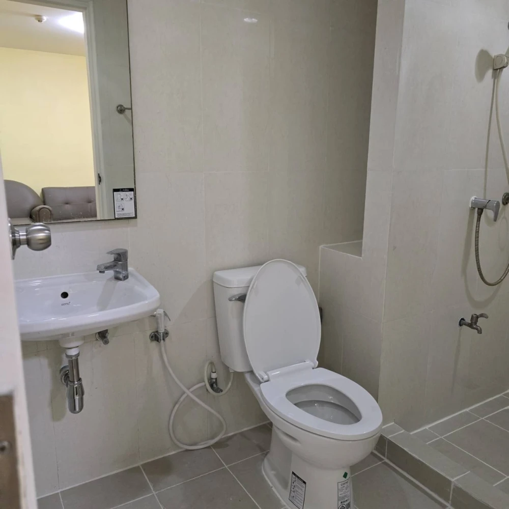 For rent: iCondo Sukhumvit 105. Beautiful room, great location, attractive price. Rent now!!