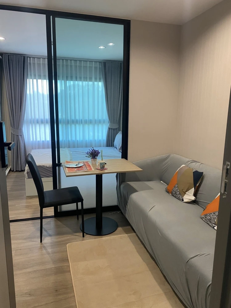 For rent: iCondo Active Pattanakarn, ready to move in, fully furnished + appliances included. Book now!