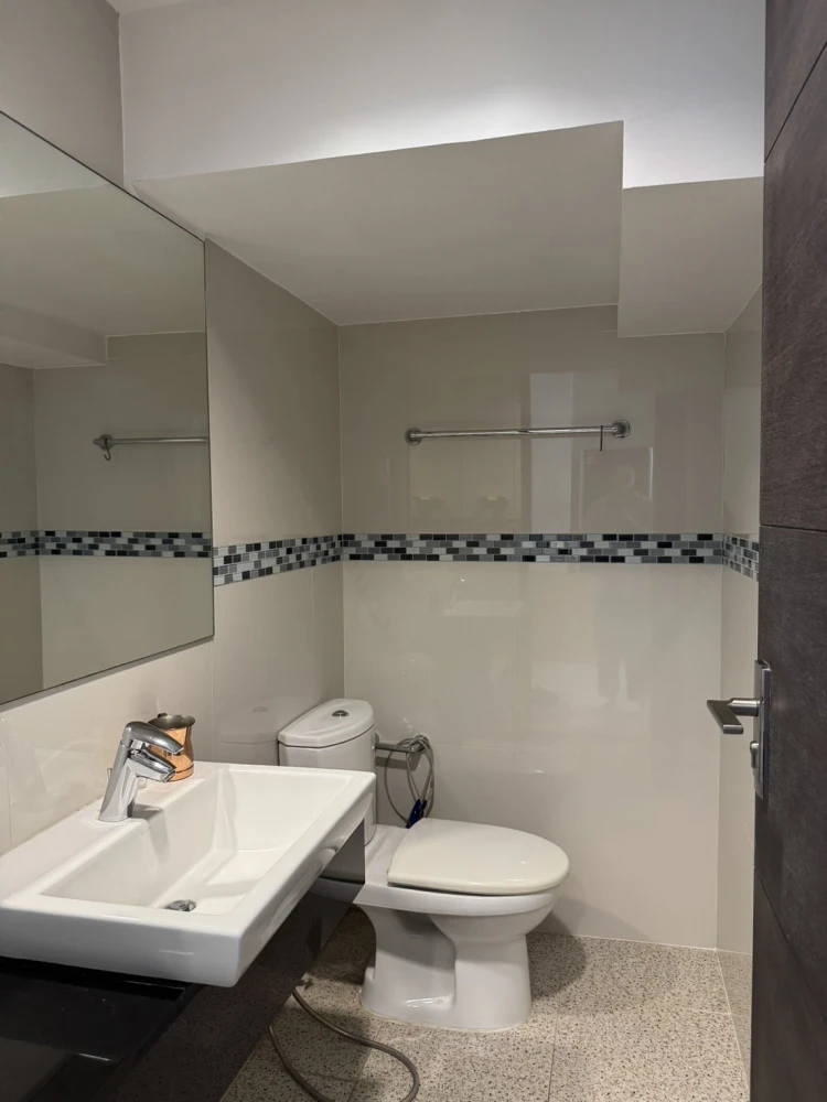 For rent, Ideo Q Phayathai, 37th floor, high floor, beautiful view, open, Duplex room, high ceiling, fully furnished, ready to move in
