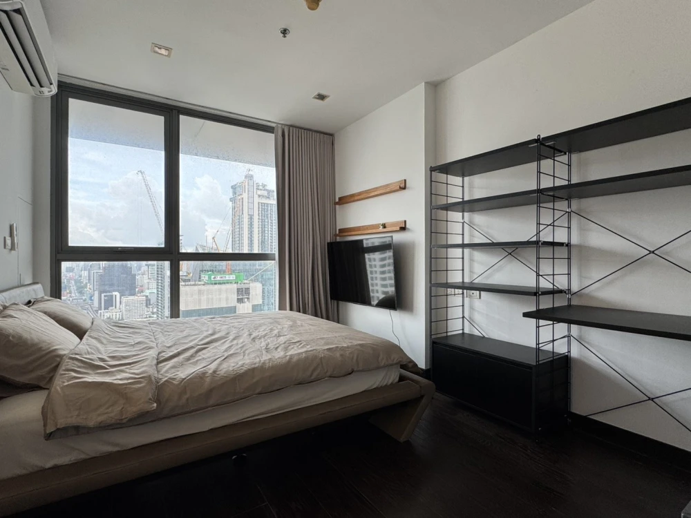 For rent, Ideo Q Phayathai, 37th floor, high floor, beautiful view, open, Duplex room, high ceiling, fully furnished, ready to move in