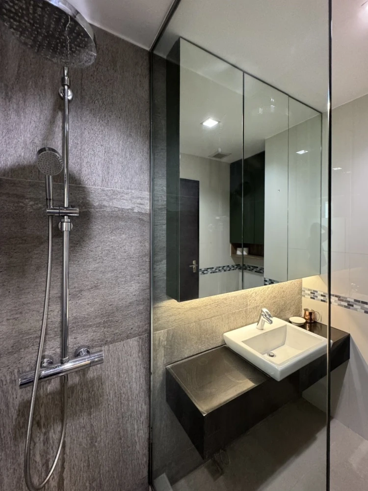 For rent, Ideo Q Phayathai, 37th floor, high floor, beautiful view, open, Duplex room, high ceiling, fully furnished, ready to move in