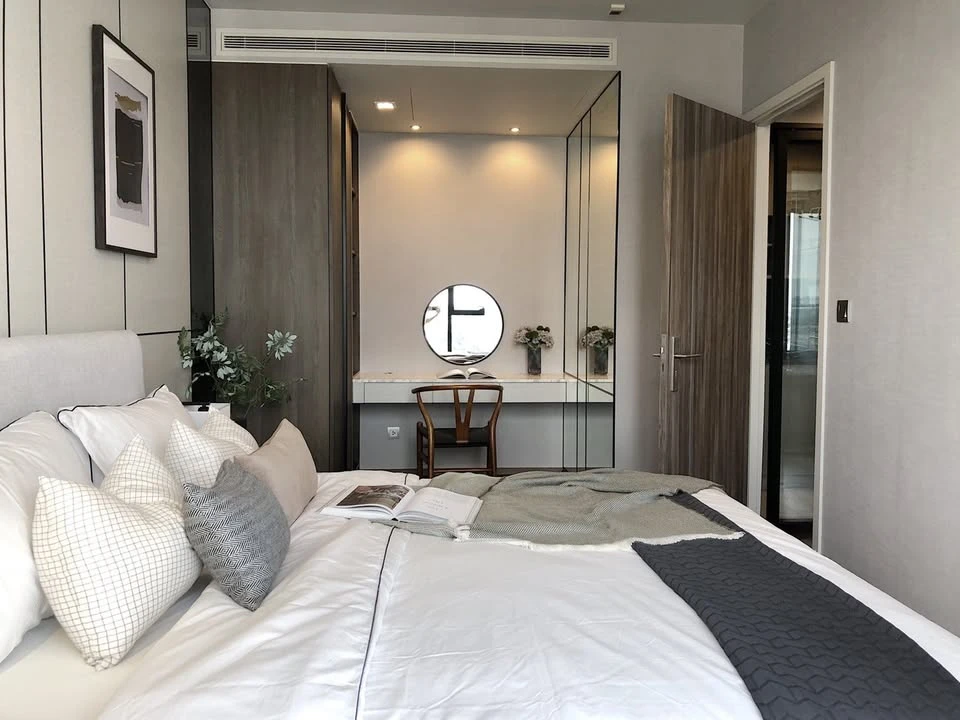 For rent: Ideo Q Sukhumvit 36. The layout is the best proportion. No block view. Clear view. Natural light. Hurry and book now.
