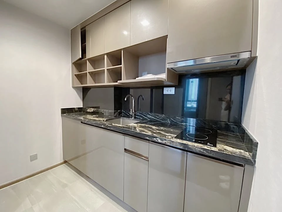 For rent: Ideo Q Sukhumvit 36. The layout is the best proportion. No block view. Clear view. Natural light. Hurry and book now.