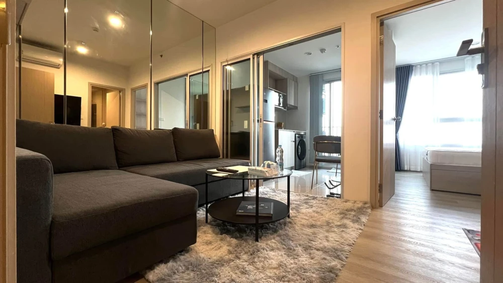 For rent: Ideo Charan 70 - Riverview, 31st floor, very high, swimming pool view, complete facilities, book now