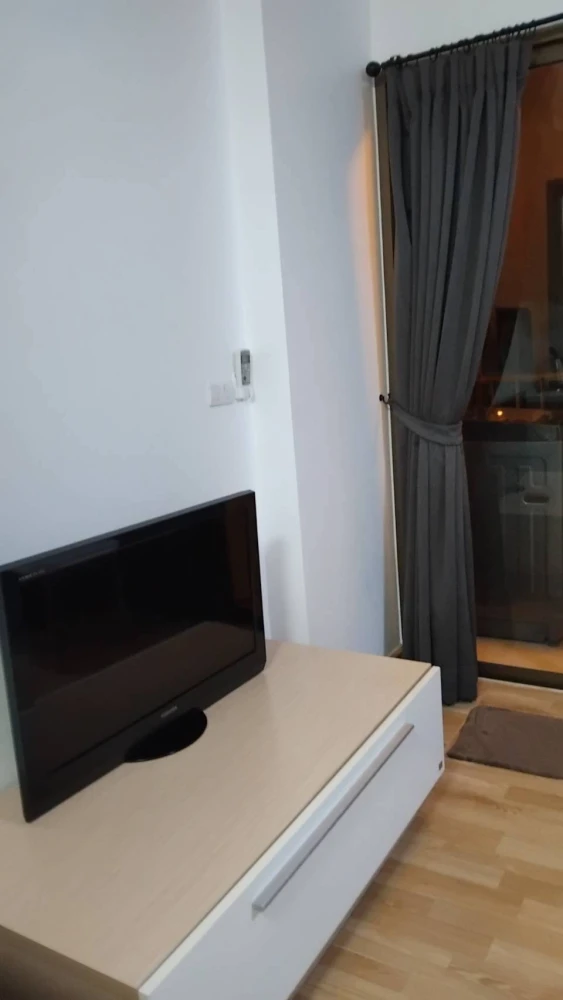 For rent, Ideo Mix Sukhumvit 103, 7th floor, good height, complete with electrical appliances. Just carry your bag and move in.