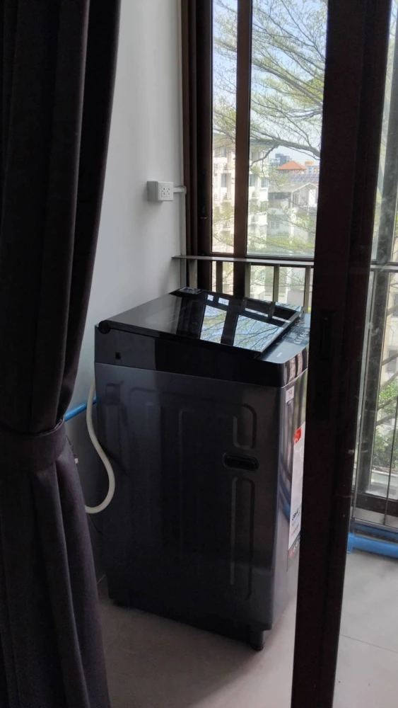 For rent, Ideo Mix Sukhumvit 103, 7th floor, good height, complete with electrical appliances. Just carry your bag and move in.