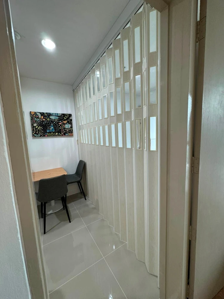 For rent: Ideo Ratchada-Huai Khwang. Spacious room with ample living space. Fully furnished with appliances. Just bring your luggage and move in!
