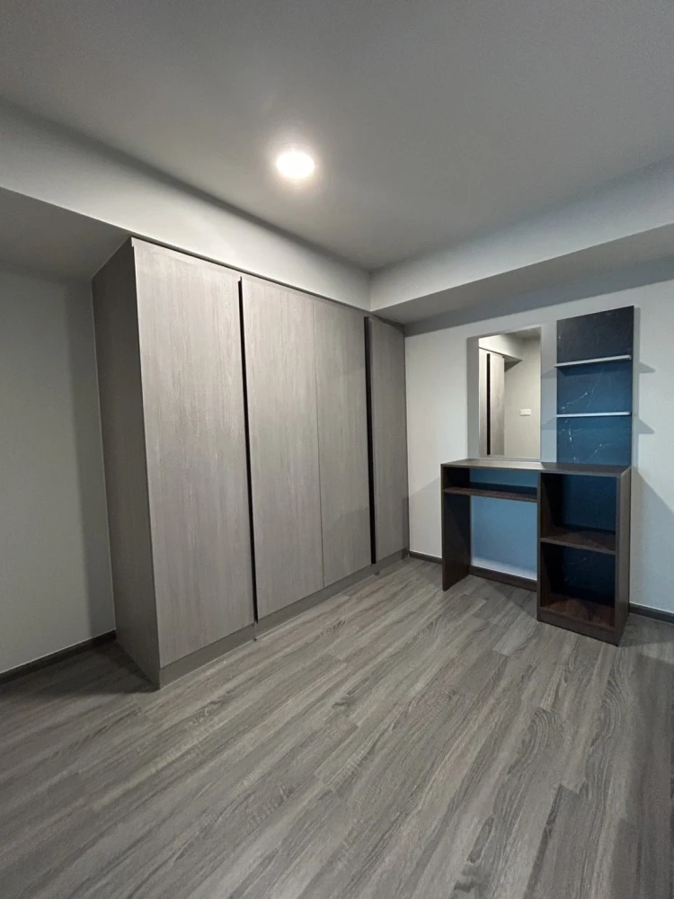 For rent!! Ideo Ramkhamhaeng - Lamsalee Station, 28th floor, beautiful room, fully furnished, ready to move in. Don't miss it!!