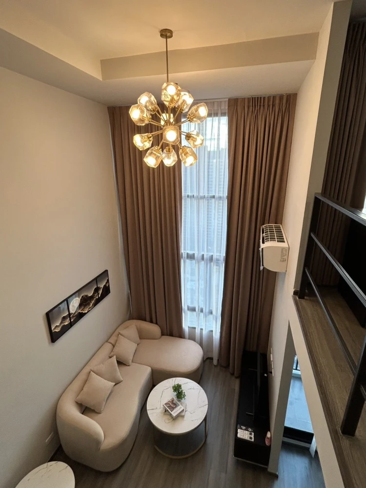 For rent!! Ideo Ramkhamhaeng - Lamsalee Station, 28th floor, beautiful room, fully furnished, ready to move in. Don't miss it!!