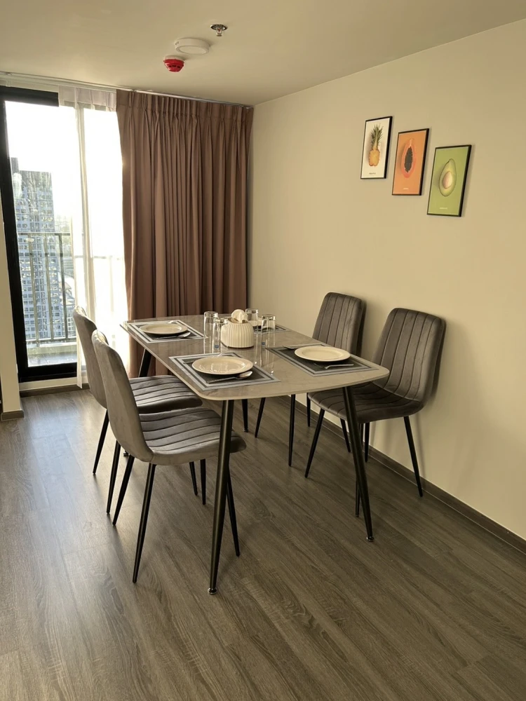 For rent!! Ideo Ramkhamhaeng - Lamsalee Station, 28th floor, beautiful room, fully furnished, ready to move in. Don't miss it!!