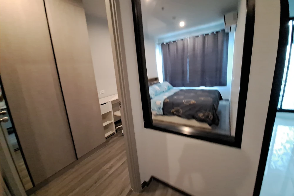 For rent: Ideo Ramkhamhaeng - Lamsalee Station, One bed room, 10th floor, fully furnished, interested, book now.