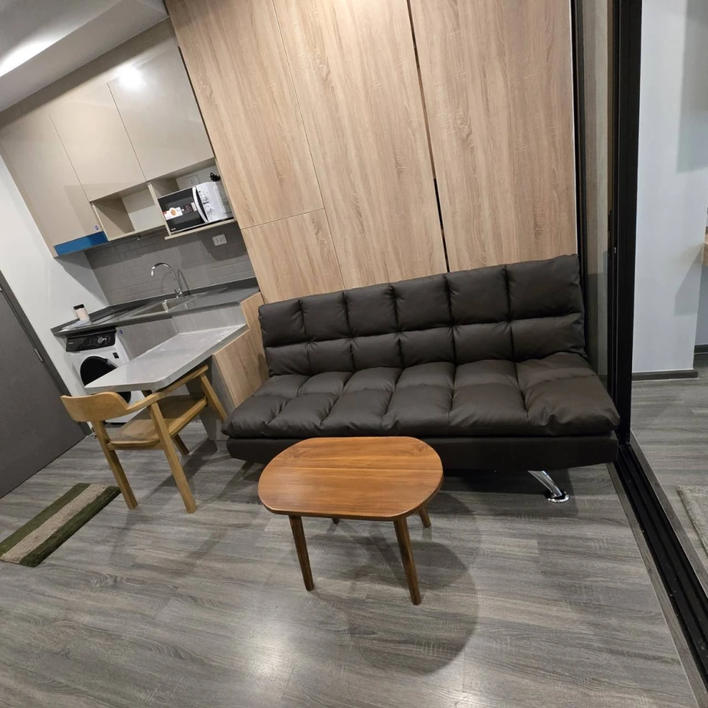 For rent: Ideo Ramkhamhaeng - Lamsali Station. Beautiful room, great location. Rent now!!