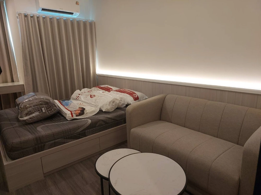 For rent: Ideo Ramkhamhaeng - Lam Sali Station. Ready to move in, fully furnished. Book now, don't miss out!