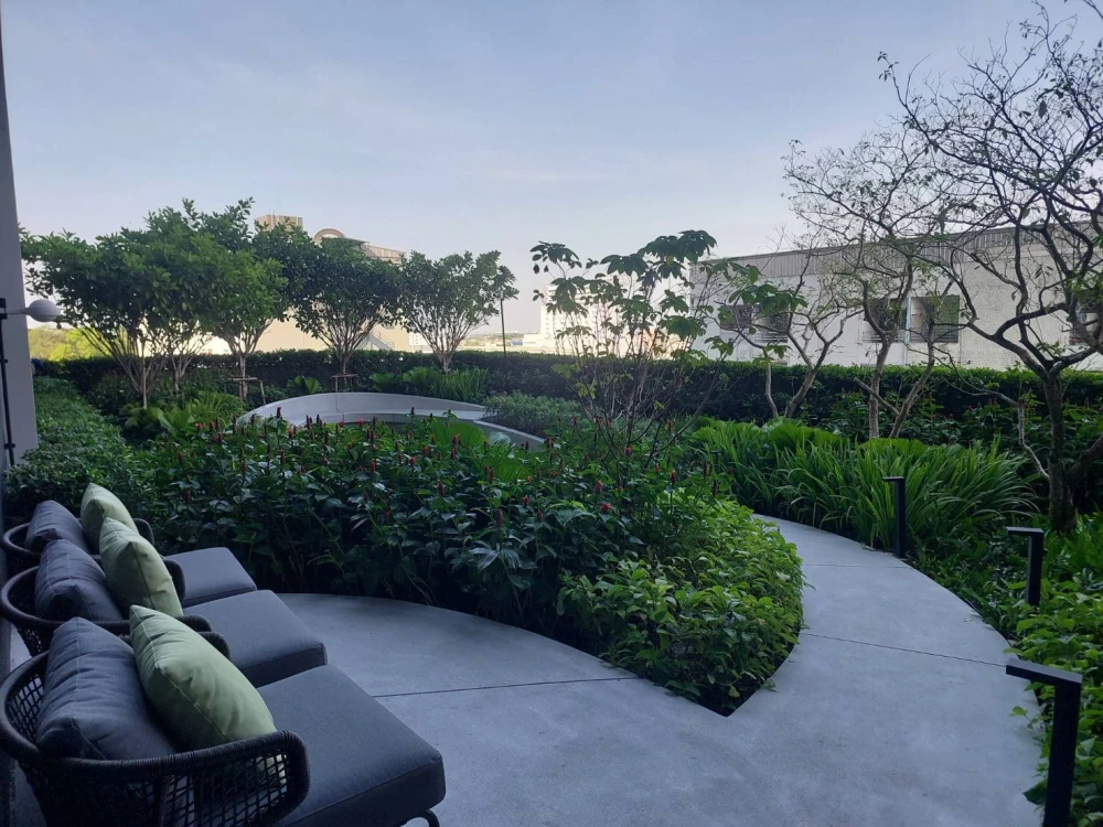 For rent: Ideo Ramkhamhaeng - Lam Sali Station. Ready to move in, fully furnished. Book now, don't miss out!