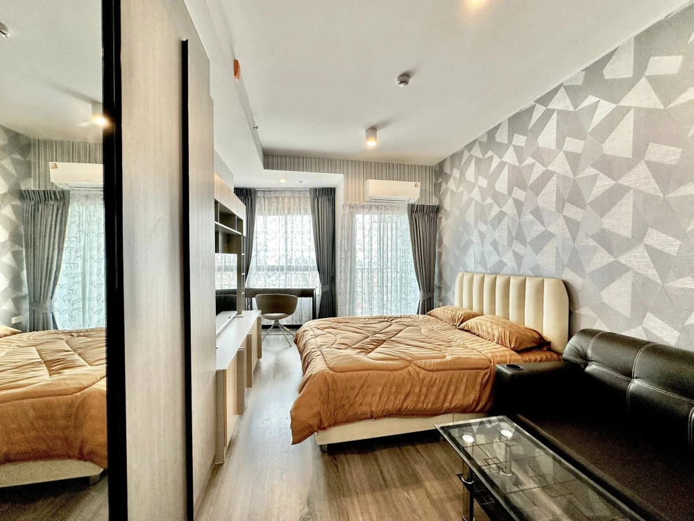 For rent: Ideo Ramkhamhaeng Lamsalee Station, high floor, ready to move in, fully furnished, hurry and reserve now!!