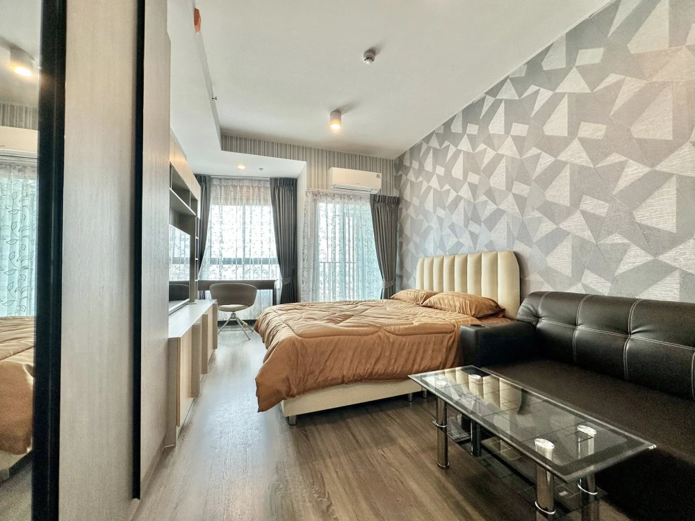 For rent: Ideo Ramkhamhaeng Lamsalee Station, high floor, ready to move in, fully furnished, hurry and reserve now!!