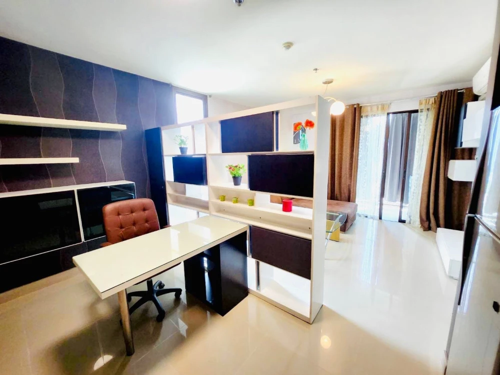 For rent: Ideo Ladprao 5, fully furnished with appliances. Don't just look, book now!
