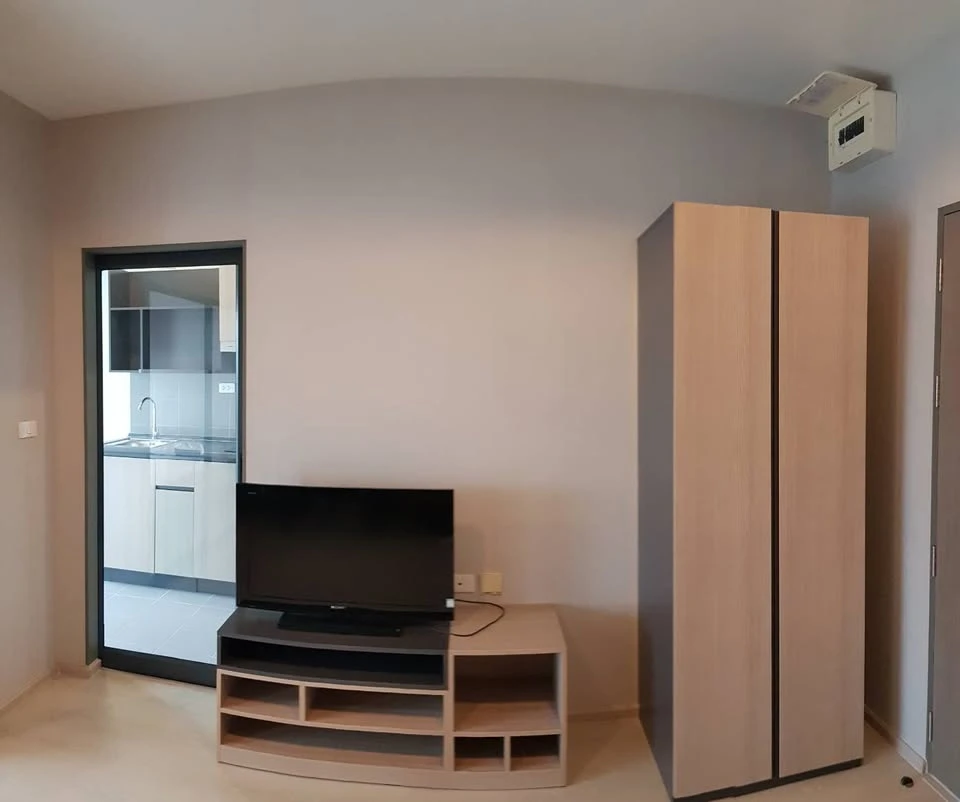 For rent: Ideo Sukhumvit 115, spacious and comfortable room with full set of furniture. Don't miss it!