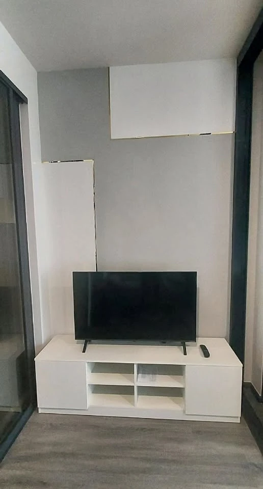 For rent: Ideo Sukhumvit-Rama 4, beautifully decorated room, well-built-in, convenient and complete at Yi. If you miss it, you will regret it later.
