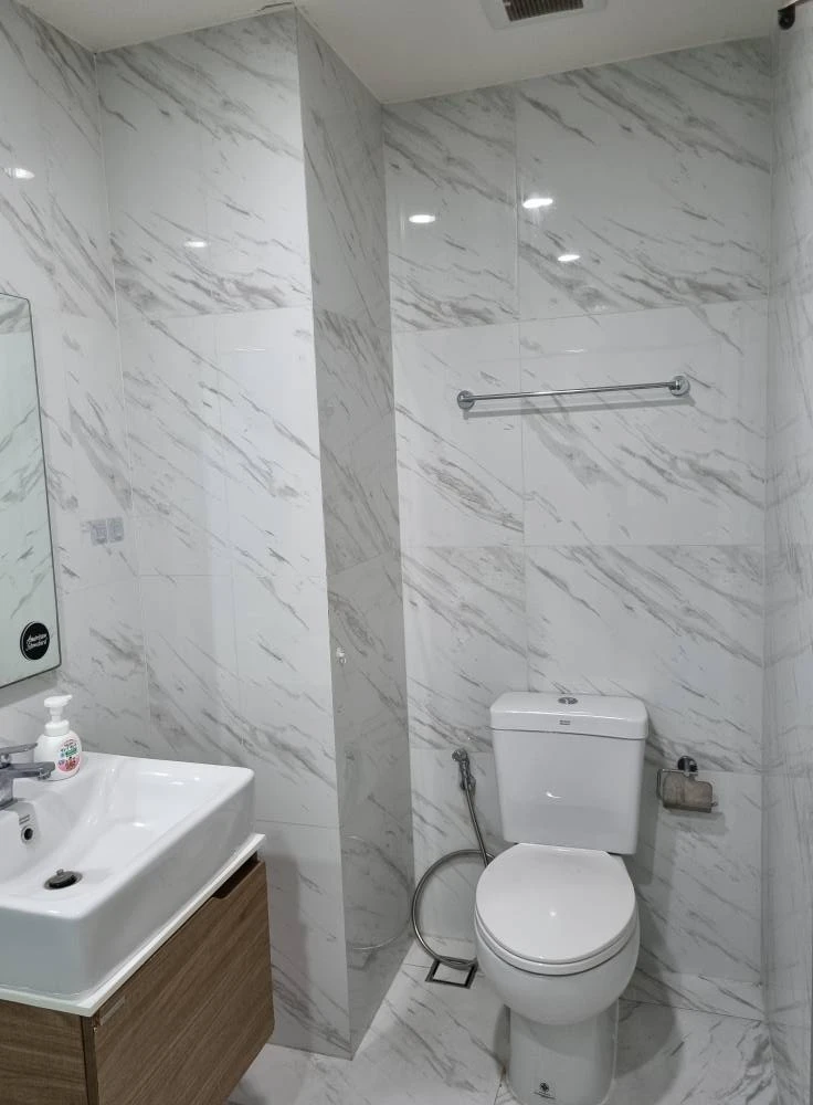 For rent: Ideo Mobi Sukhumvit Eastpoint, fully furnished, great view, no hassle. Reserve now before it's gone.