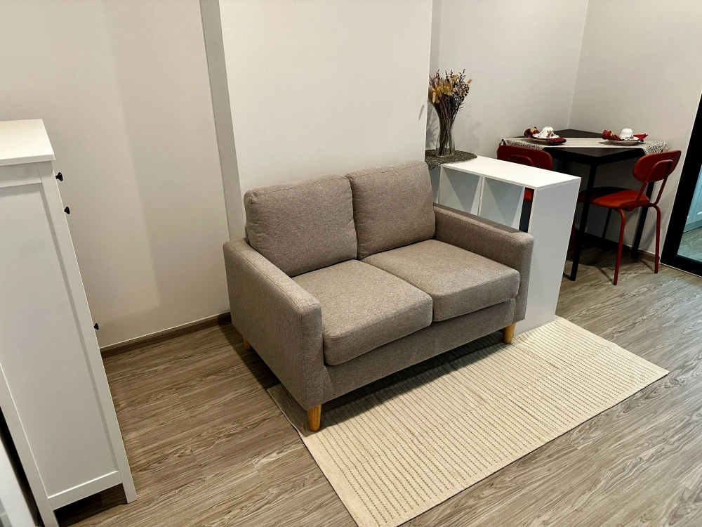 For rent!! Hi Seacon Station Condo, 2nd floor, fully furnished, ready to move in immediately, don't miss it!!