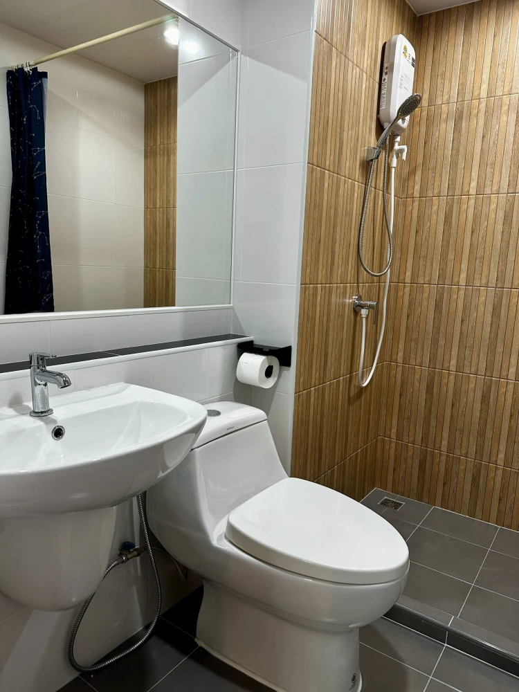 For rent!! Hi Seacon Station Condo, 2nd floor, fully furnished, ready to move in immediately, don't miss it!!