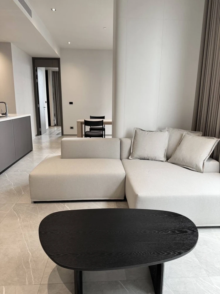 For rent: Hyde Heritage, 2 bedrooms, 2 bathrooms, 35th floor. Very spacious unit. Book now, don't wait!