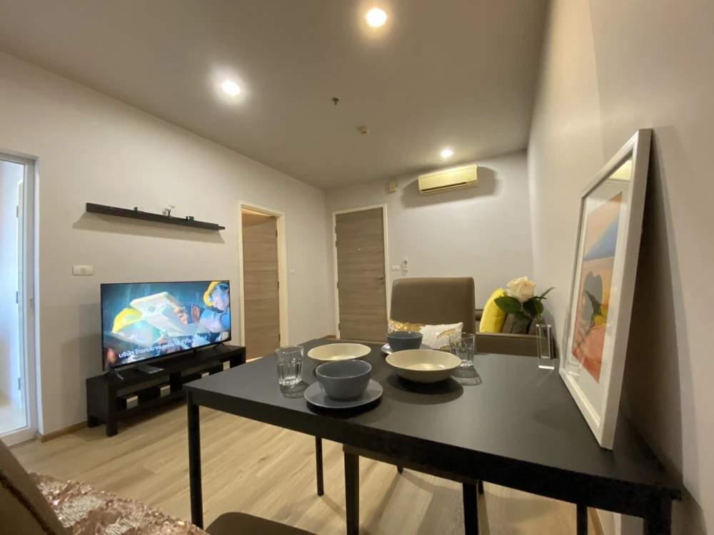 For rent: Hive Taksin, high floor room, fully furnished, affordable price, reserve now!