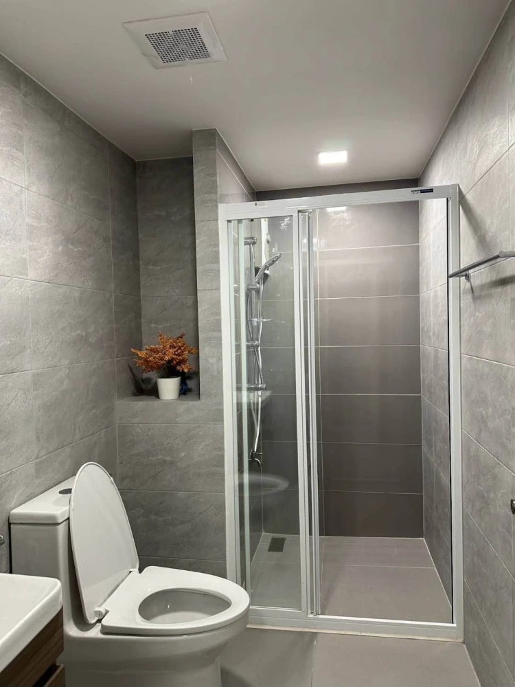 For Rent: Modiz Launch Vertical Type 2 Bedrooms, Extra Large Unit (60 sq.m.) 32nd Floor, Exterior View Ready to Move In