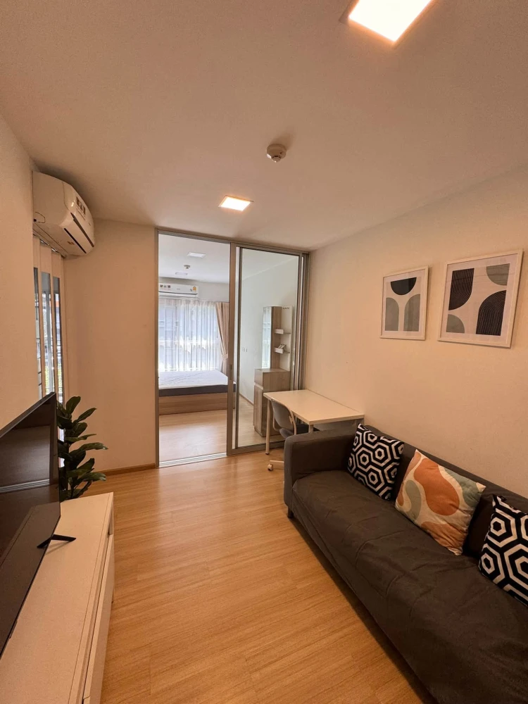 For Rent: Plum Condo Rangsit Fresh, 4th floor, pool view. Pleasant atmosphere, fully furnished. Book now—act fast!