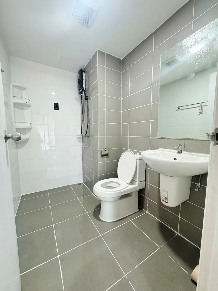 For rent: The Cabana Modern Resort Condominium. Clearly partitioned rooms. Great value! Book now, don't miss out!