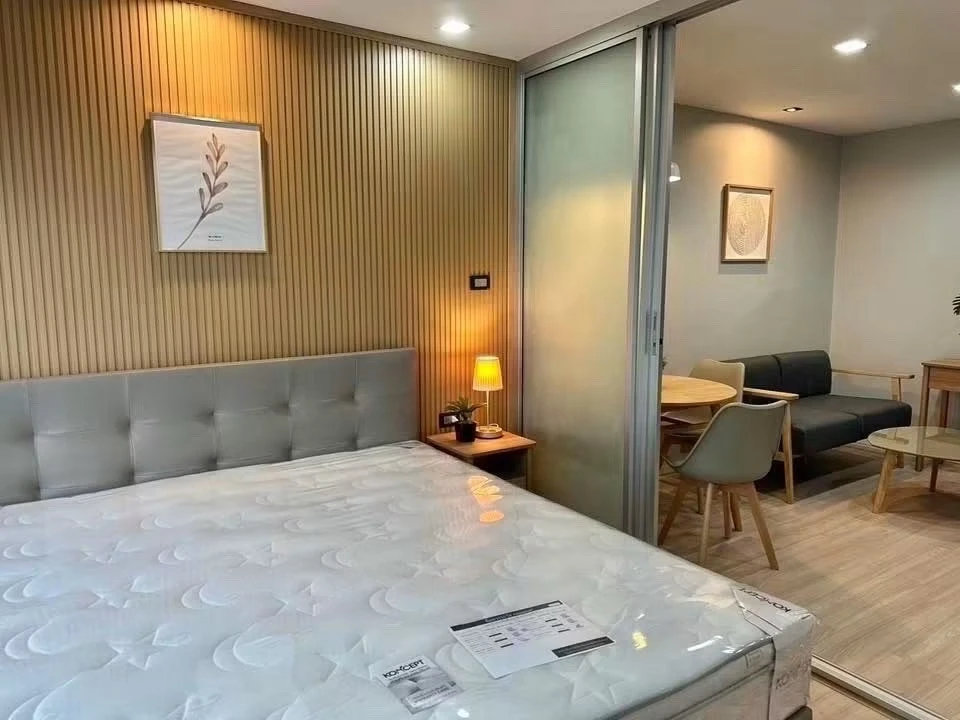 For rent: The Green Condo, 3rd floor, unit 5, pool view, fully furnished, very livable. Book now! (Quickly!)