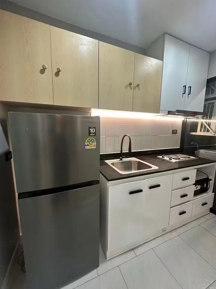 For rent: The Green Condo, 3rd floor, unit 5, pool view, fully furnished, very livable. Book now! (Quickly!)