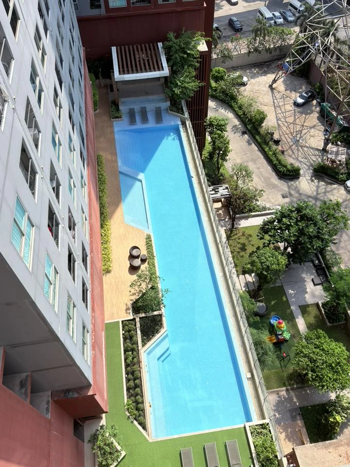 For rent/sale: Plum Condo Ramkamheng Station. Ready to move in, fully furnished, great price. Book now!
