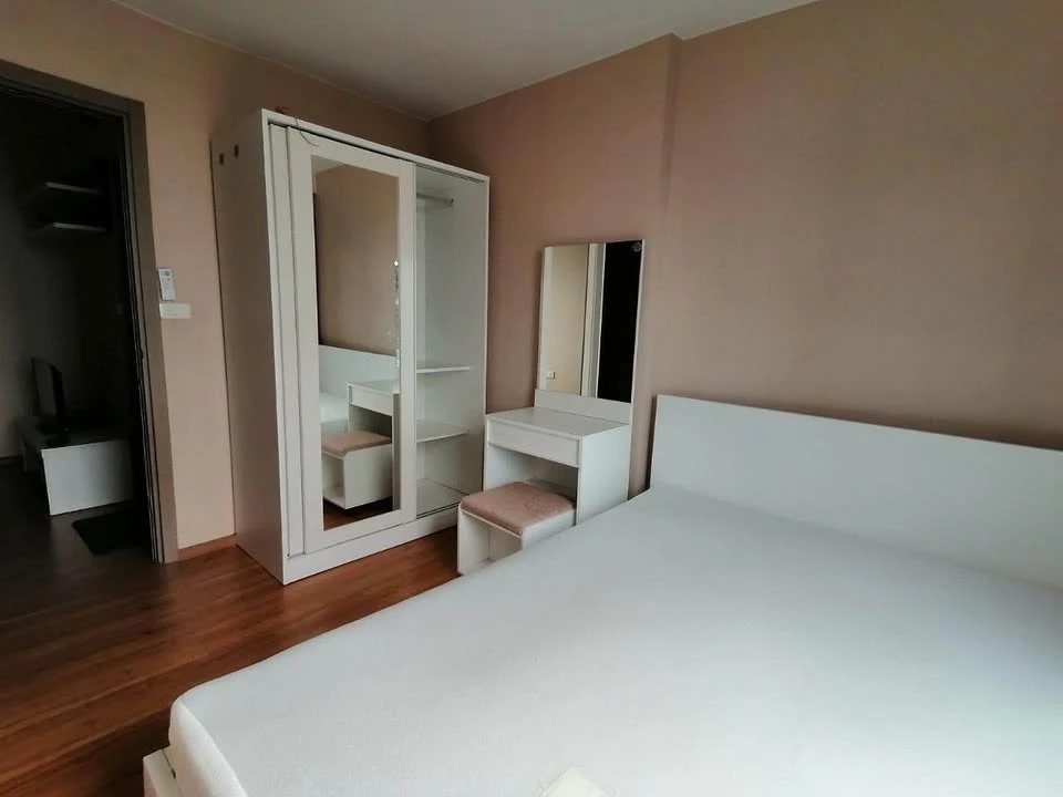 For rent/sale: Condo The Base Sukhumvit 77, rooms with separate usable areas, complete electrical appliances, complete furniture, all here in one plac