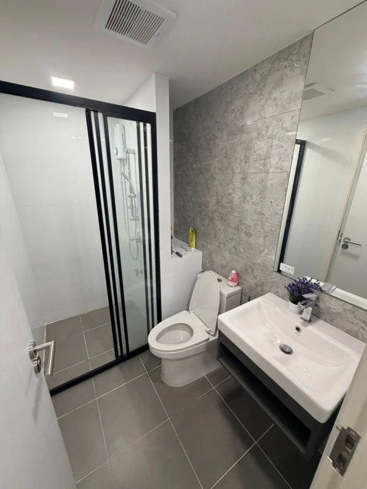 Condo for rent at Atmoz Tropicana Bangna. Fully furnished with complete amenities. Book now before you miss this opportunity!