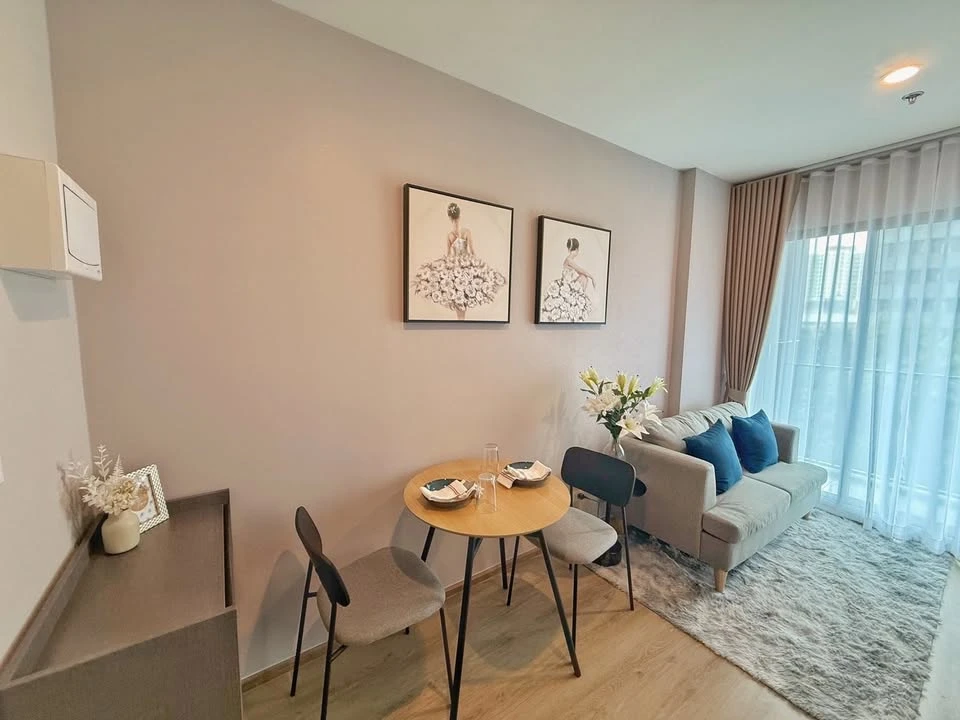 Condo for rent: 𝐍𝐮𝐞 𝐃𝐢𝐬𝐭𝐫𝐢𝐜𝐭 𝐑𝟗, a fully furnished room with complete electrical appliances. Come and reserve it now, don't miss out!