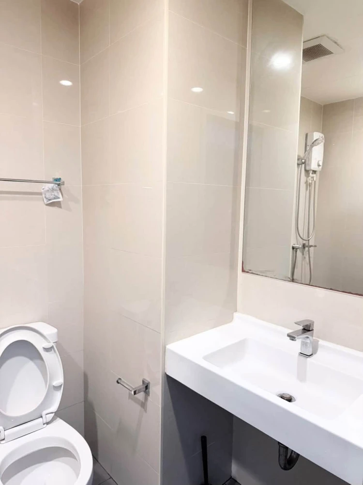 Condo for rent: A space Maga 1, clearly separated rooms. Comes with a special price Let me tell you, you mustn't miss it.